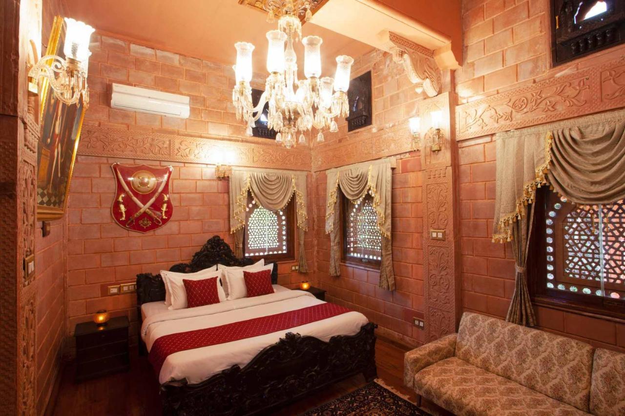 Stayvista At Pink Palace Rajasthani Decor Ooty Exterior foto